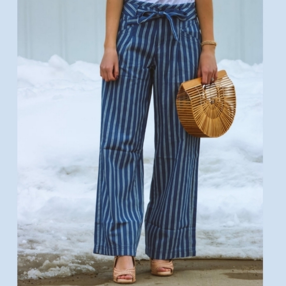 American Eagle striped paperbag pants NWT